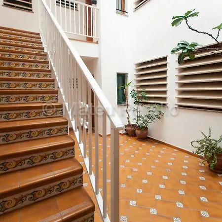 アパート Obelisc