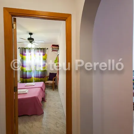 Obelisc Apartment *